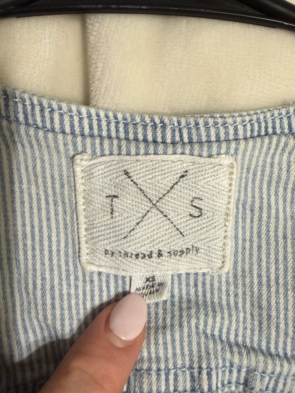 Thread & Supply Button Vest - Picture 3 of 3